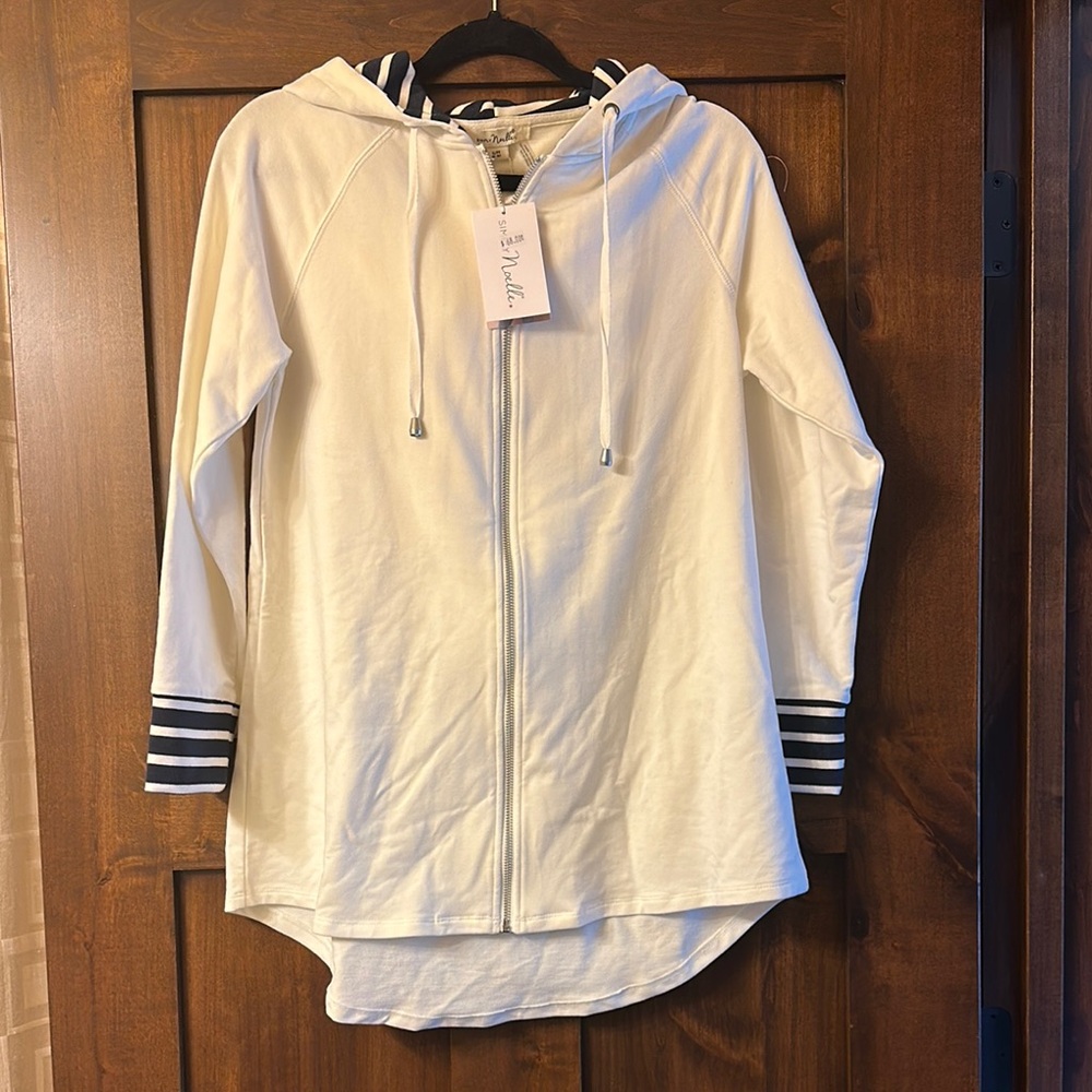 Simply Noelle Black and White Jacket Classic Minimalist Design